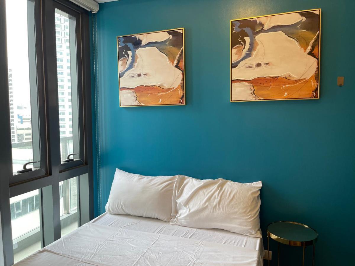 Family Staycation, Greenbelt Hamilton, Isabel'S Makati Rooms Makati City Bagian luar foto