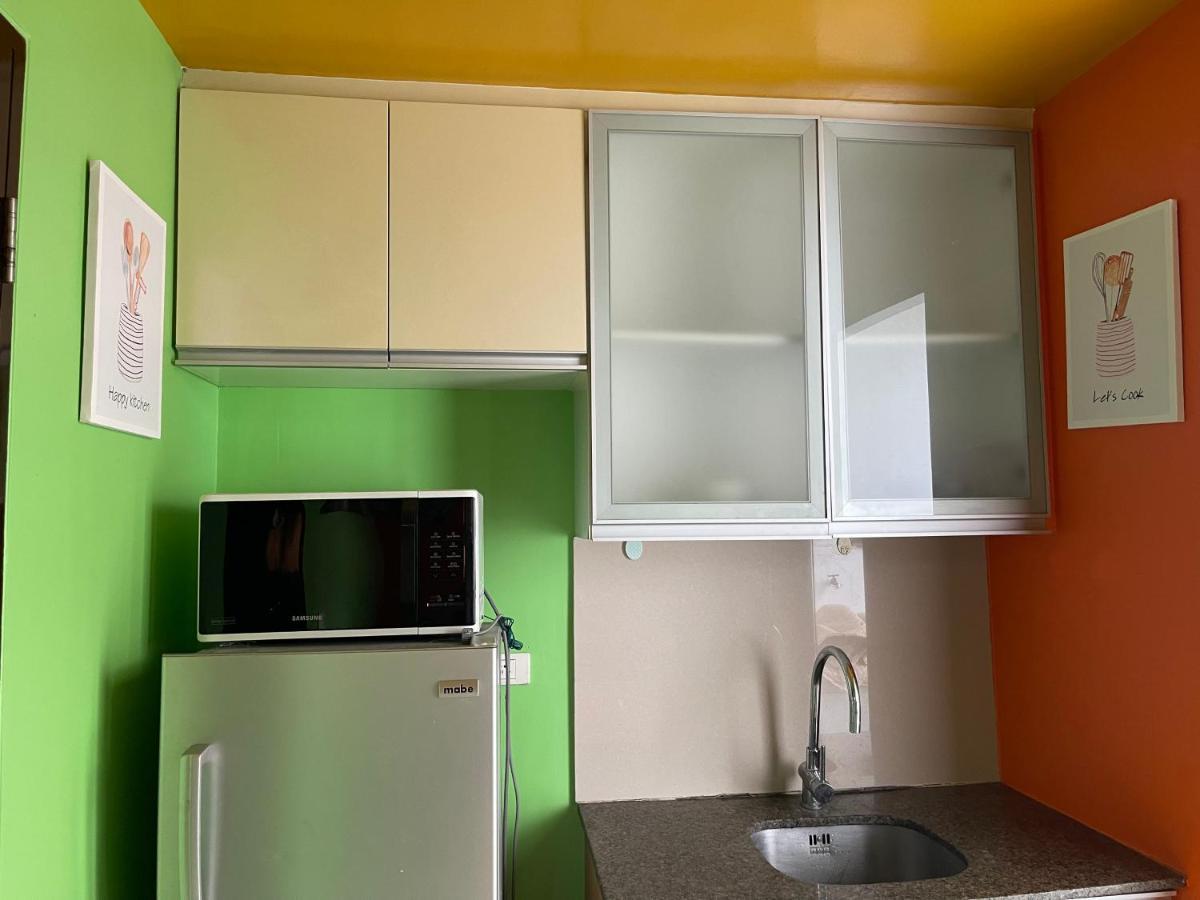 Family Staycation, Greenbelt Hamilton, Isabel'S Makati Rooms Makati City Bagian luar foto