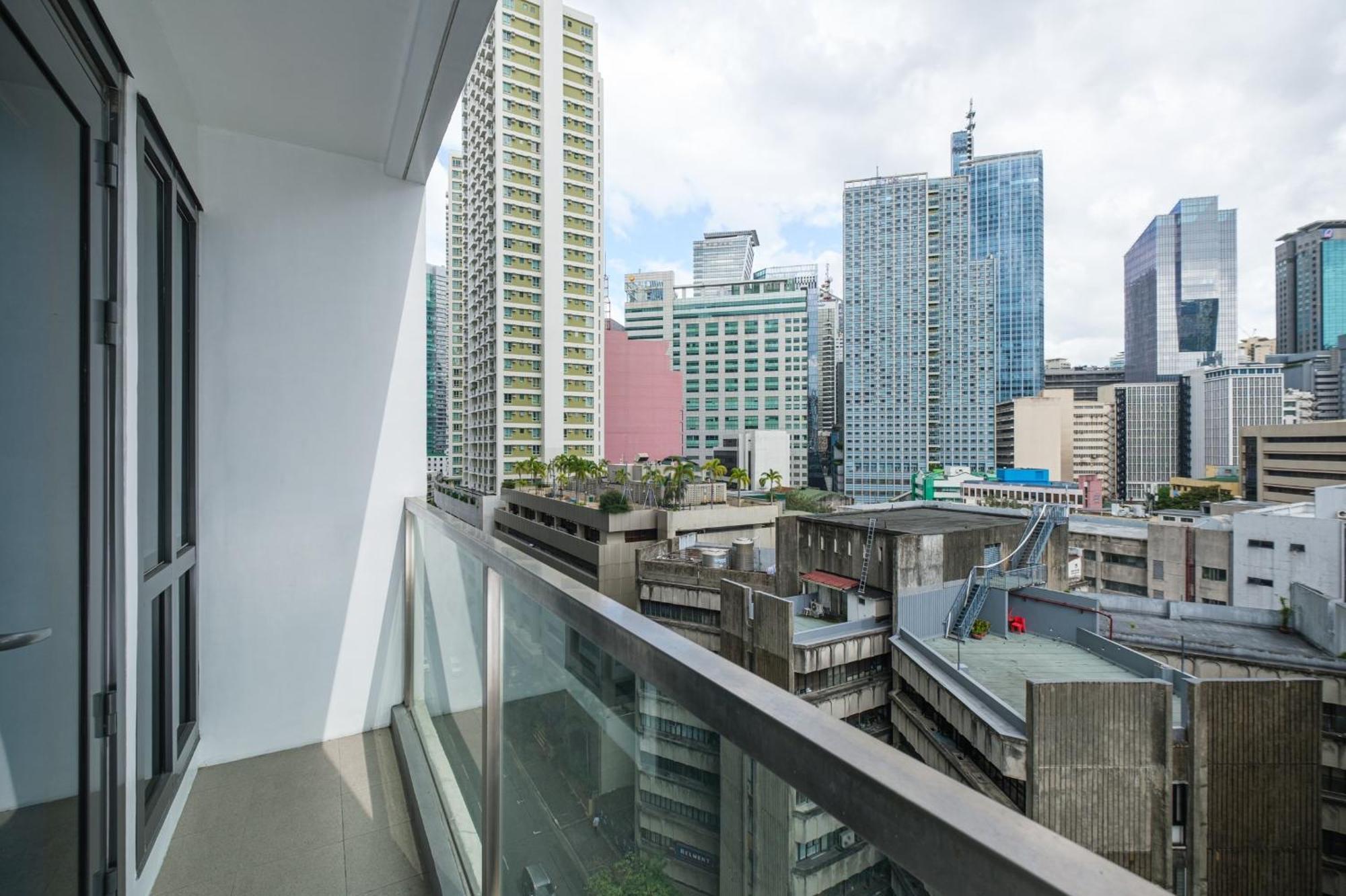 Family Staycation, Greenbelt Hamilton, Isabel'S Makati Rooms Makati City Bagian luar foto