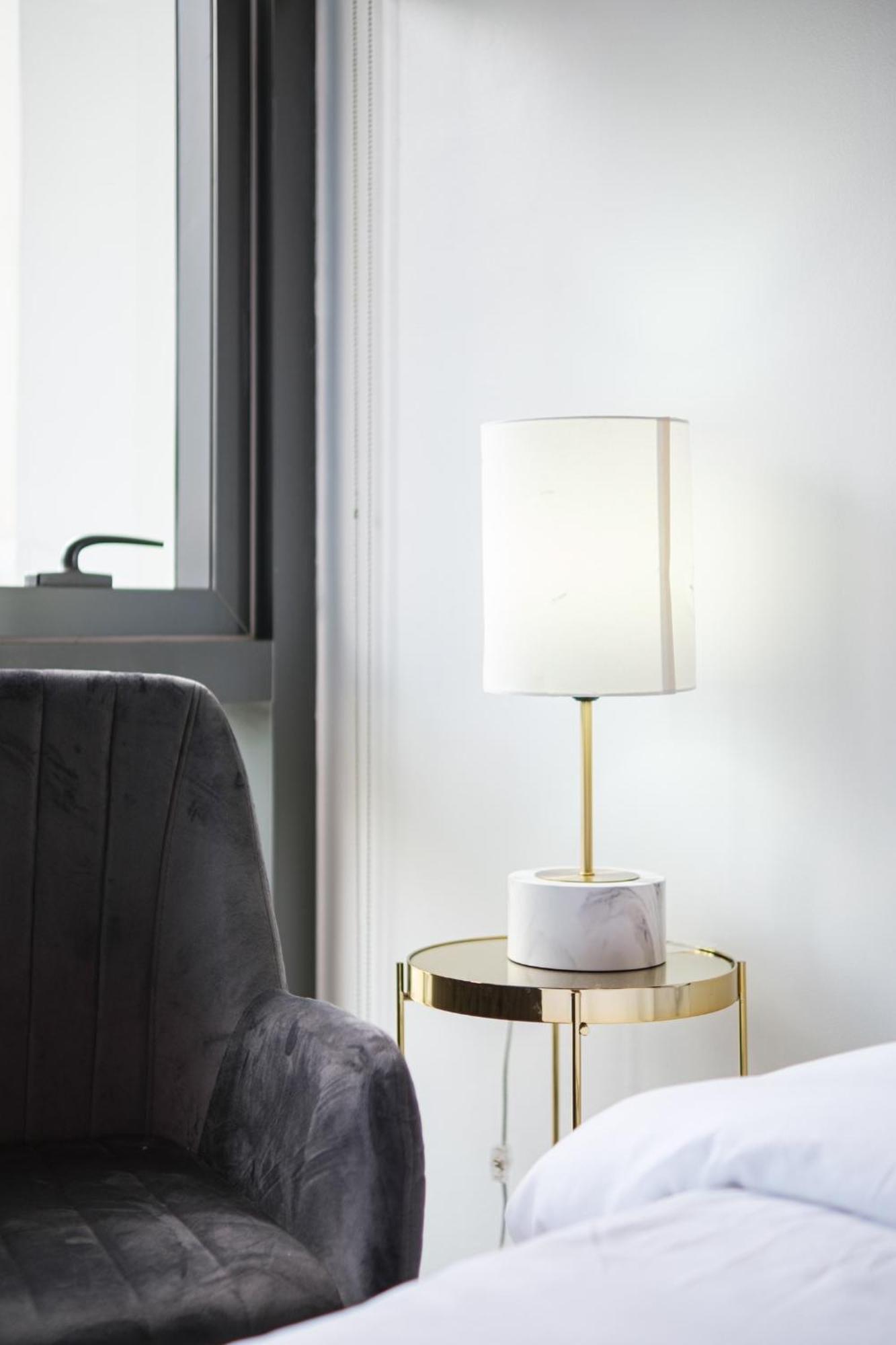 Family Staycation, Greenbelt Hamilton, Isabel'S Makati Rooms Makati City Bagian luar foto