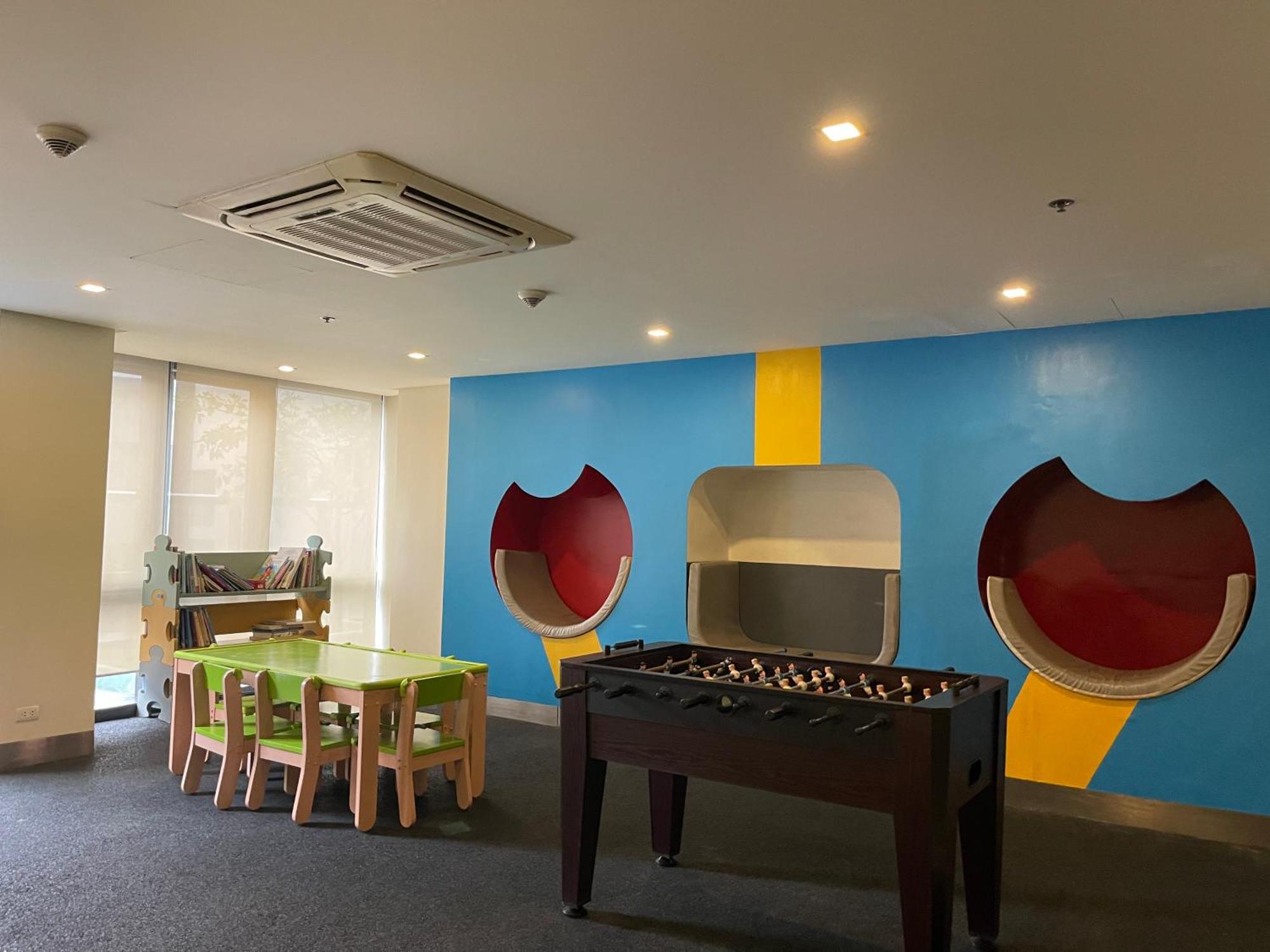 Family Staycation, Greenbelt Hamilton, Isabel'S Makati Rooms Makati City Bagian luar foto